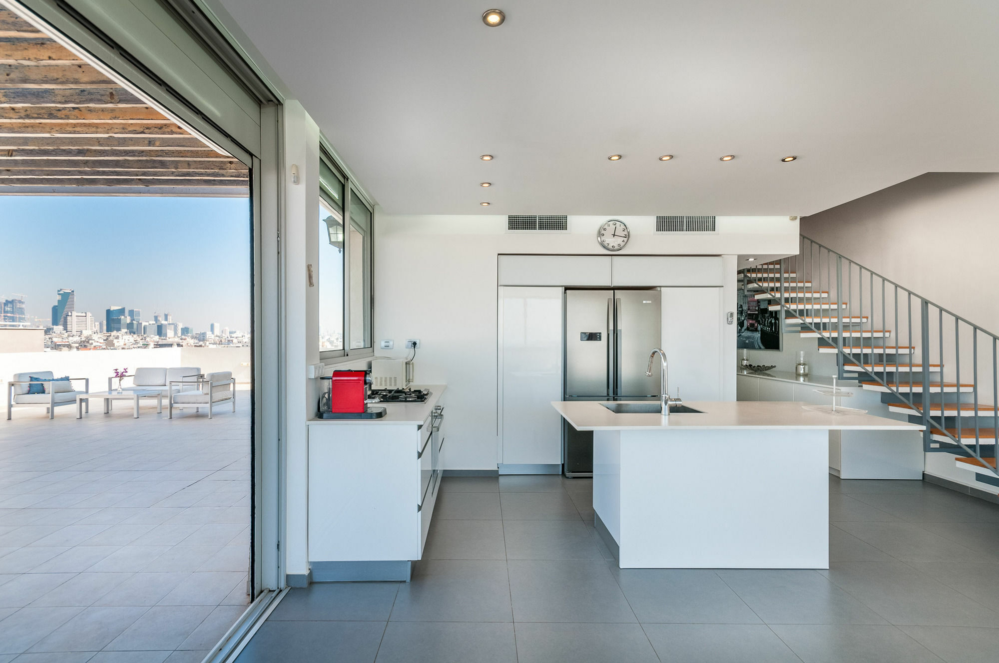 Abarbanel St Incredible Penthouse Apartment Tel Aviv Bagian luar foto
